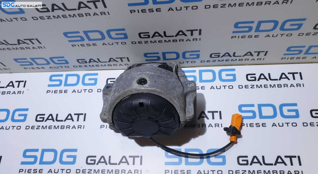 Suport Tampon cu Senzor Motor Audi A5 2.0 TDI 2008 - 2017 Cod 8R0199381