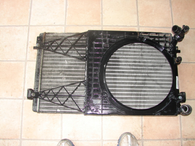 Suport ventilator Volkswagen VW Golf 4 [1997 - 2006] Hatchback 5-usi 1.6 AT (100 hp) (1J1)