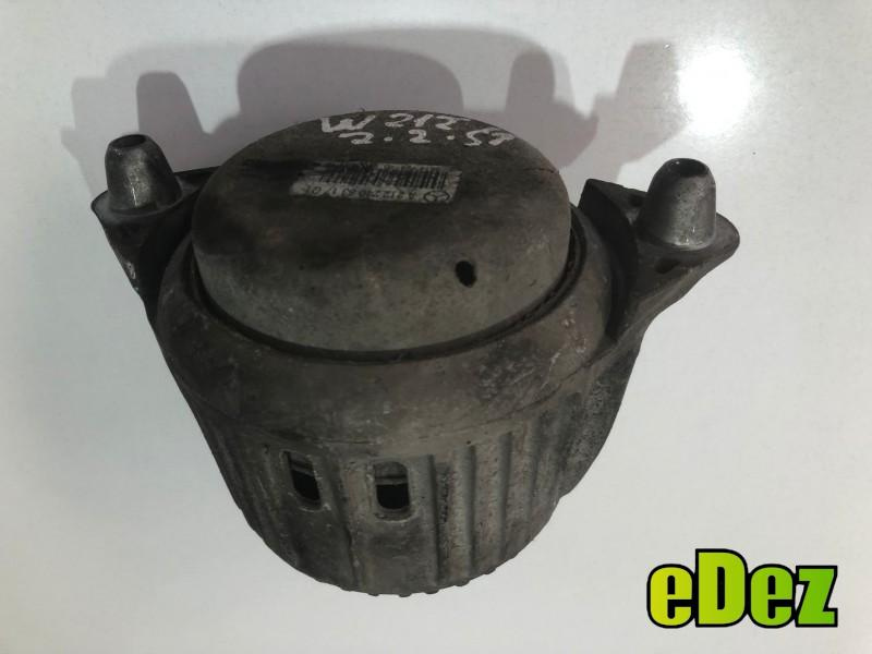 Tampon motor stanga Mercedes C-Class (2007-2010) [W204] 2.2 cdi A651 a2122406317