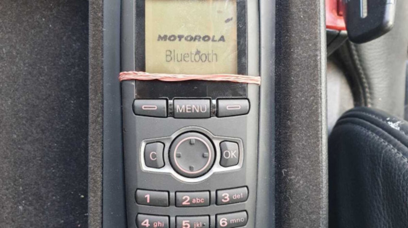 Telefon Motorola Dedicat Audi A6 C6 2005 - 2008 [C5620]