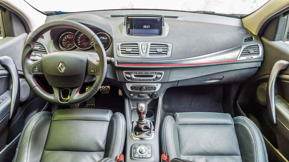 Test Drive Renault Megane GT Line: economicul performant