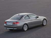 Click image for larger version

Name:	BMW-335i_Coupe_2007_1600x1200_wallpaper_35.jpg
Views:	24
Size:	409.4 KB
ID:	1225341