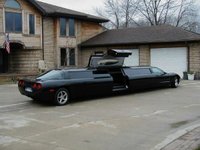 Click image for larger version

Name:	1-big-limo.jpg
Views:	56
Size:	30.0 KB
ID:	129965