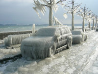 Click image for larger version

Name:	ice_pic16.jpg
Views:	37
Size:	90.5 KB
ID:	179101
