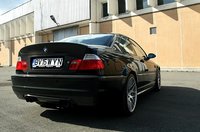 Click image for larger version

Name:	BMW-M3 CSL_96043.jpg
Views:	959
Size:	185.1 KB
ID:	802543