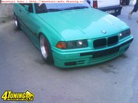 Click image for larger version

Name:	BMW-318-318is.jpg
Views:	131
Size:	144.1 KB
ID:	2150956