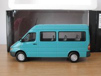 Click image for larger version

Name:	MINICHAMS MERCEDES SPRINTER 1.JPG
Views:	60
Size:	416.8 KB
ID:	2118738