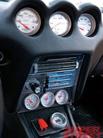 Click image for larger version

Name:	130_0706_11_z+1971_datsun_240z+modified_center_console.jpg
Views:	29
Size:	59.6 KB
ID:	1549429