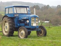 Click image for larger version

Name:	TRACTOR.jpg
Views:	35
Size:	25.8 KB
ID:	233879