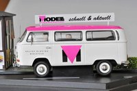 Click image for larger version

Name:	vw T2 diorama - schuco (2).JPG
Views:	28
Size:	63.4 KB
ID:	2152699