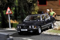 Click image for larger version

Name:	bmw 735i feurwehr munchen - pma (3).JPG
Views:	19
Size:	701.2 KB
ID:	2874347