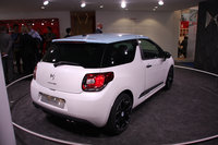Click image for larger version

Name:	04-citroen-ds3-live.jpg
Views:	169
Size:	548.9 KB
ID:	1089314