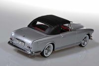 Click image for larger version

Name:	bmw 503 soft top - schuco.jpg
Views:	16
Size:	328.0 KB
ID:	2619310