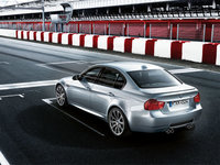 Click image for larger version

Name:	BMW_M3_Sedan_06.jpg
Views:	34
Size:	208.1 KB
ID:	1228427
