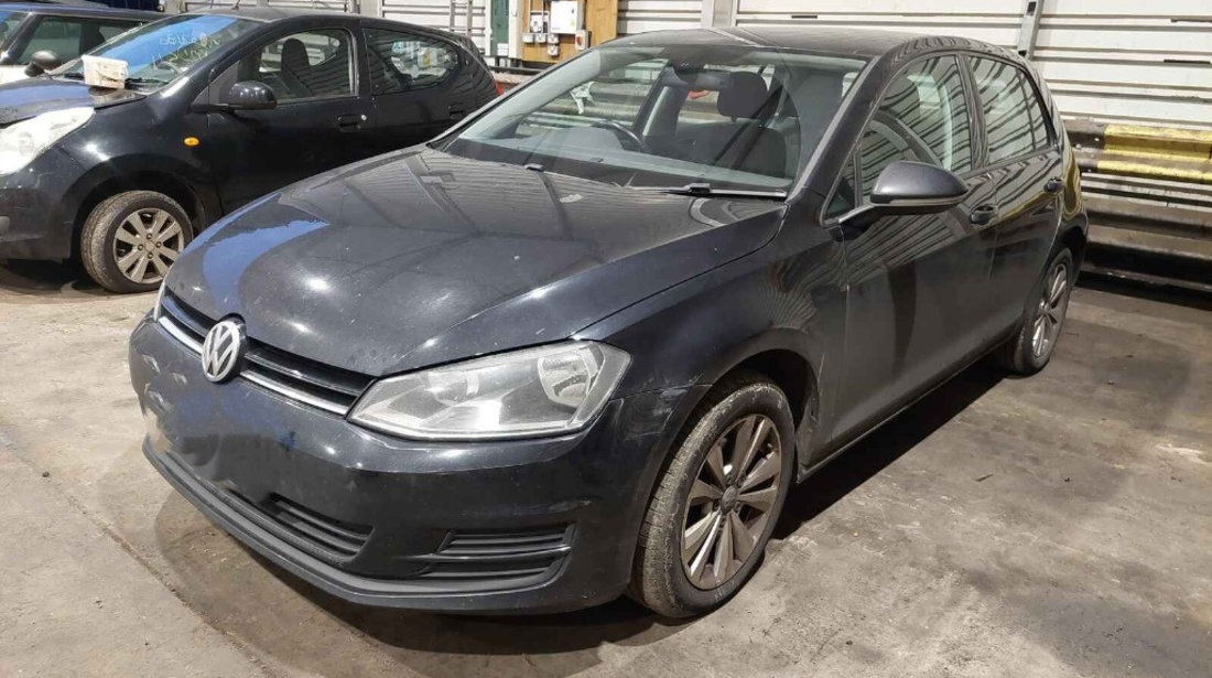 Toba intermediara Volkswagen Golf 7 2014 HATCHBACK 1.6 TDI CLHA