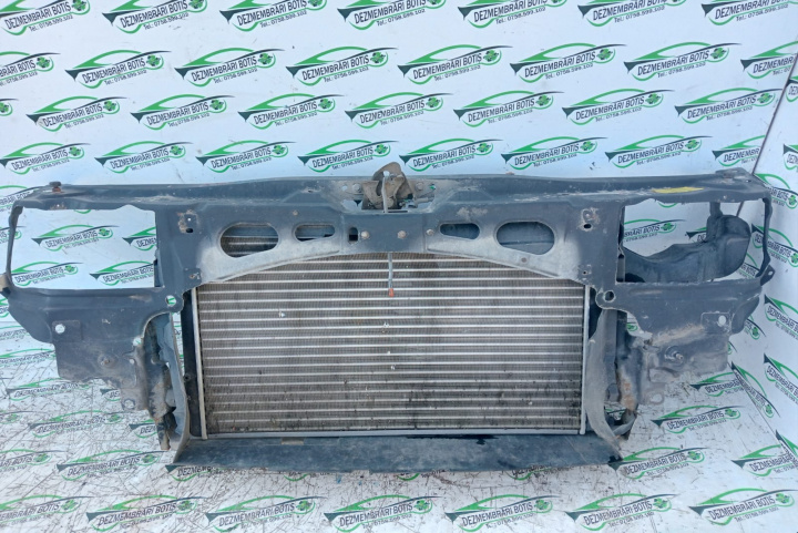 Trager / Calandru + Radiator Apa Skoda Octavia [1996 - 2000] Liftback 5-usi