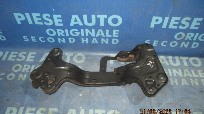 Traversa cutie viteze BMW E53 X5 4.4i; 6762275 (cutie transfer)