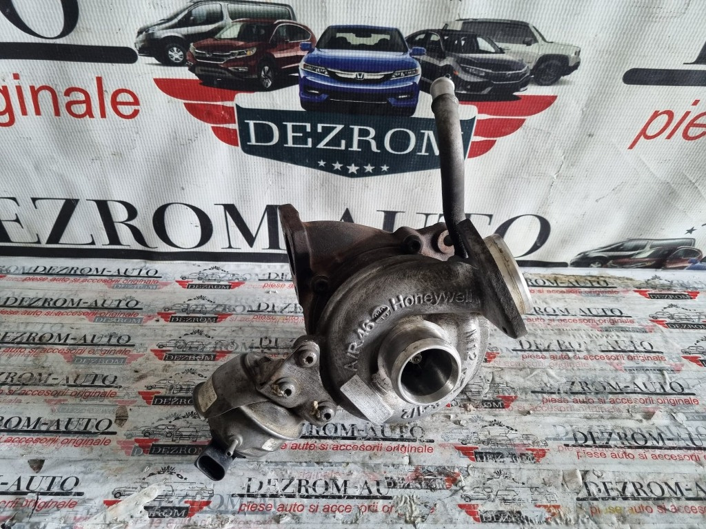 Turbina Audi A4 B8 2.0 TDI 163 cai motor CGLD cod piesa : 03L145721B