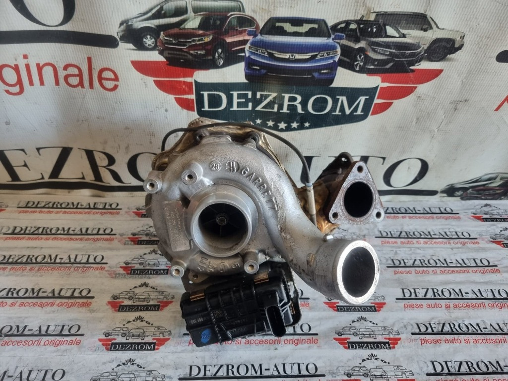 Turbina Audi A4 B8 3.0 TDI 245 cai motor CKVC cod piesa : 059145874L