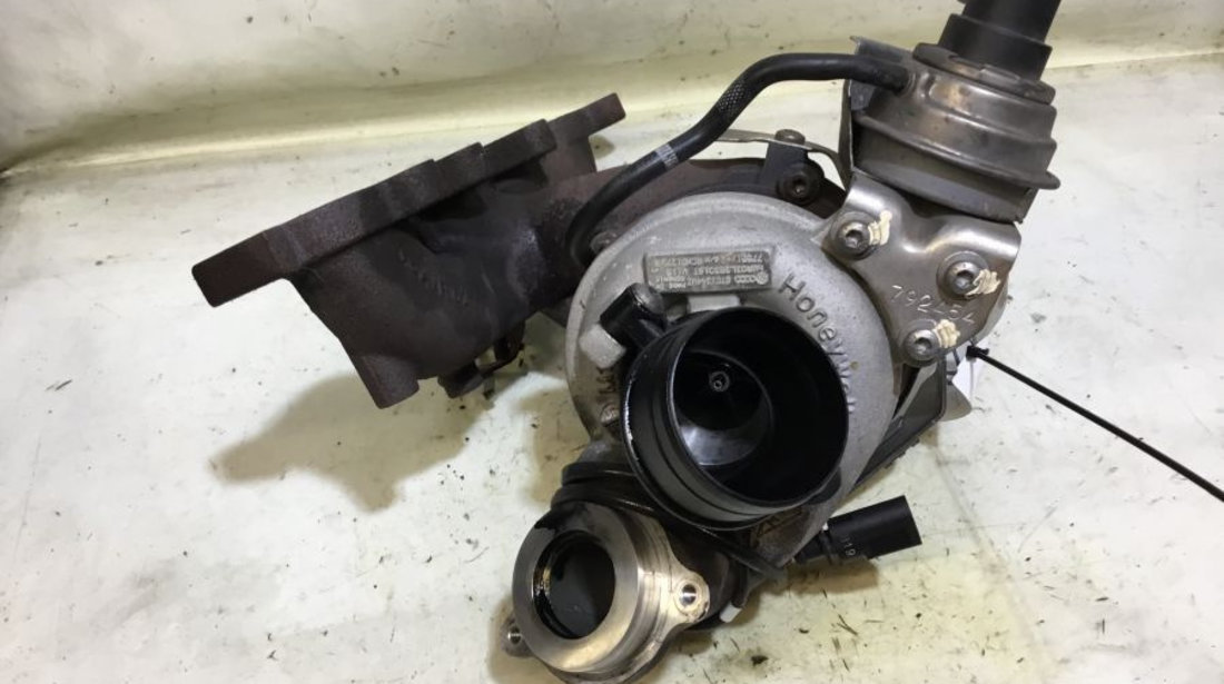 Turbo 03l253016t 1.6 TDI Volkswagen Touran I facelift 2010 2010-2015