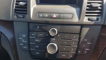 Unitate Radio CD Player cu Auxiliar si Display Afi...