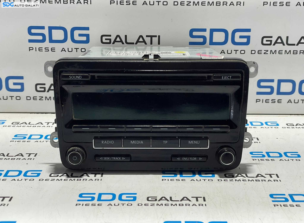 Unitate Radio CD Player RCD 310 Volkswagen Passat B6 2005 - 2010 Cod 1K0035186AS [L3080]