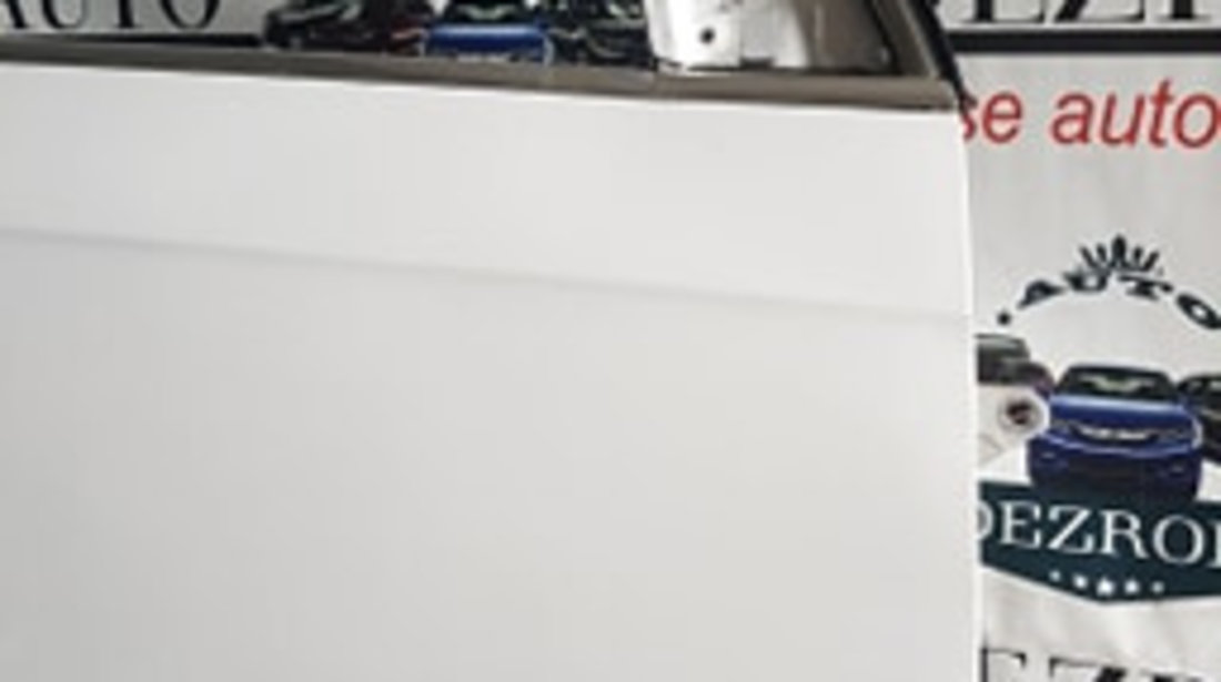 Usa dreapta fata VW Passat B7 Variant cod culoare LB9A