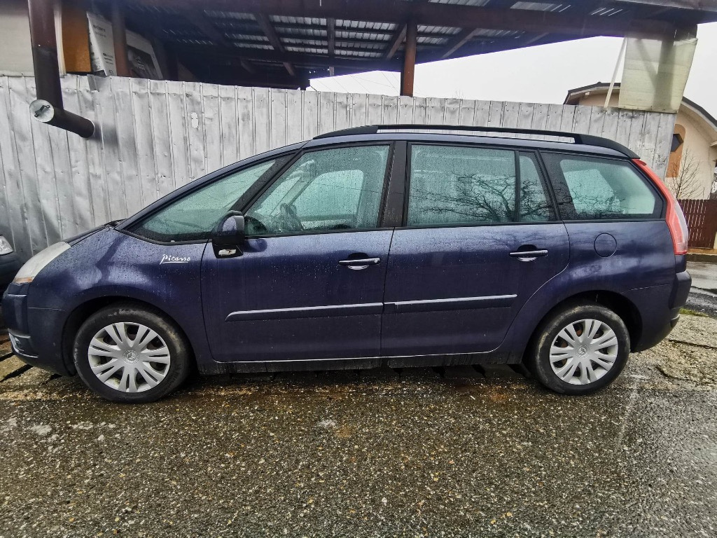 USA FATA Stanga/DR CITROEN GRAND C4 PICASSO 2006