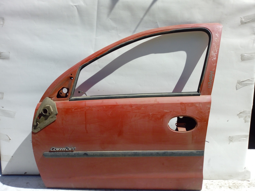 Usa / Portiera Fata,stanga Opel CORSA C 2000 - 2006