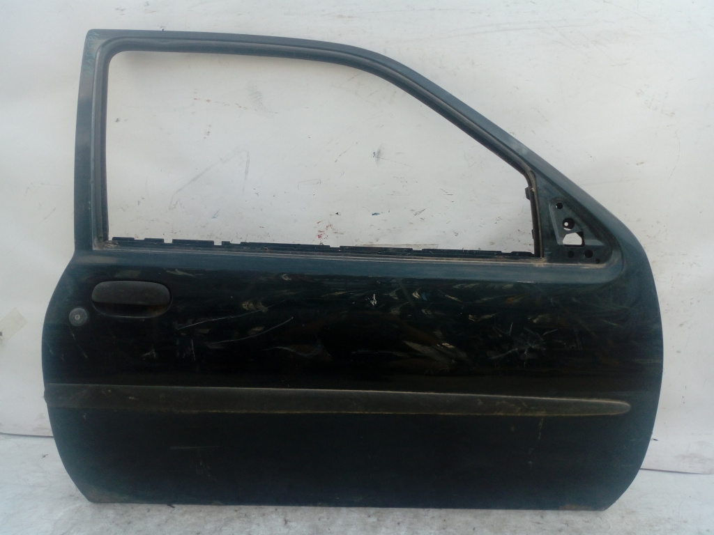 Usa / Portiera Negru,fata,dreapta Ford FIESTA Mk4 1995 - 2002