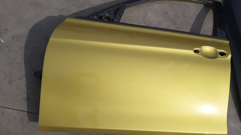 Usa portiera stanga fata bmw seria 3 f30 f31 -cu defect