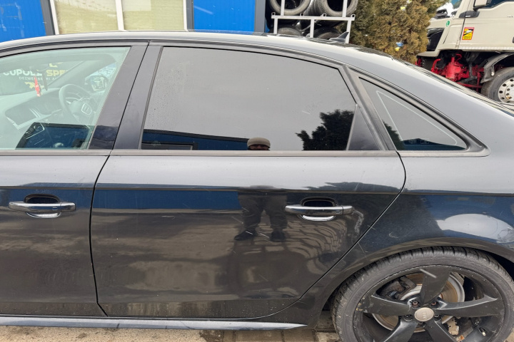 Usa spate stanga culoare LZ9Y Audi A4 B8/8K [facelift] [2011 - 2016]