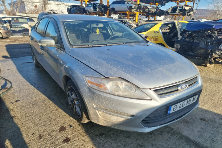 Usa stanga fata Ford Mondeo 4 2011 sedan/berlina 2,0 tdci