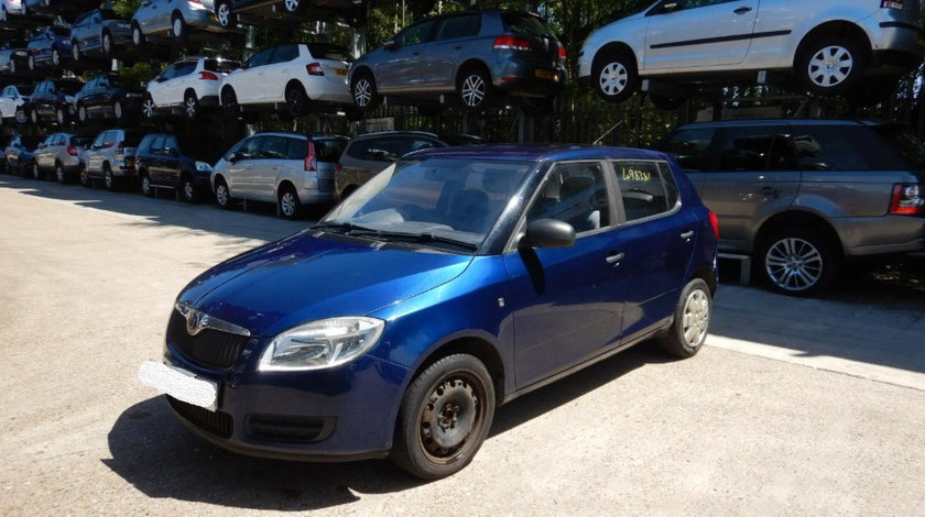 Usa stanga fata Skoda Fabia 2 2008 Hatchback 1.2 i