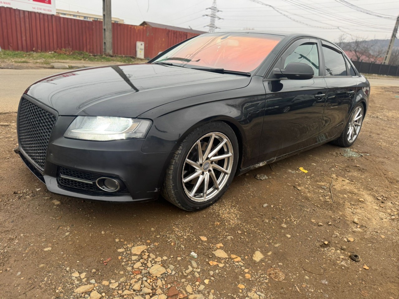 Vând alternator Audi A4 B8