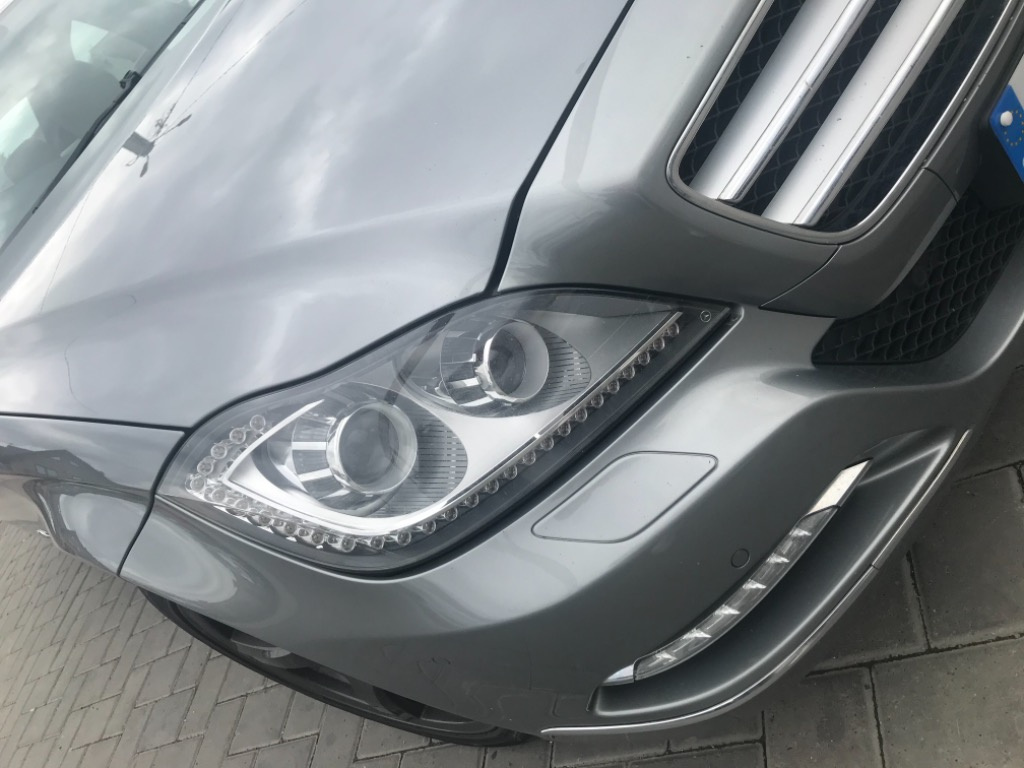 Vând fața Completa Mercedes W218 CLS