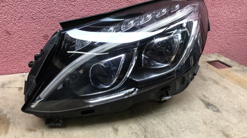 Vand far full LED stanga Mercedes C Class W205