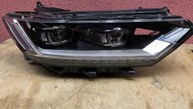 Vand far led dreapta VW Passat 2016