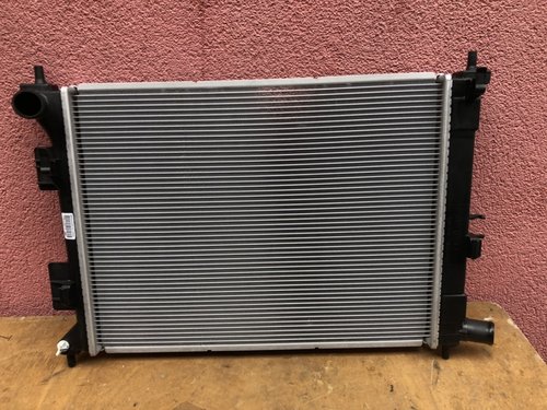 Vand radiator apa Hyundai i20 benzina 2017