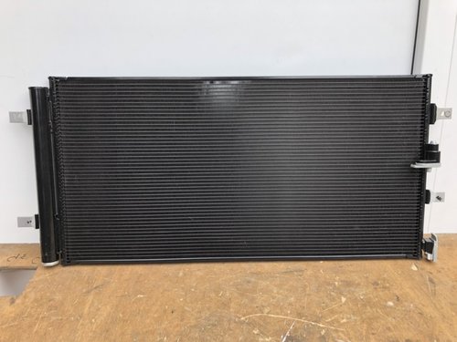 Vand radiator clima/AC nou original Audi A4 A5 A6 A7 Q5 4G0260403B