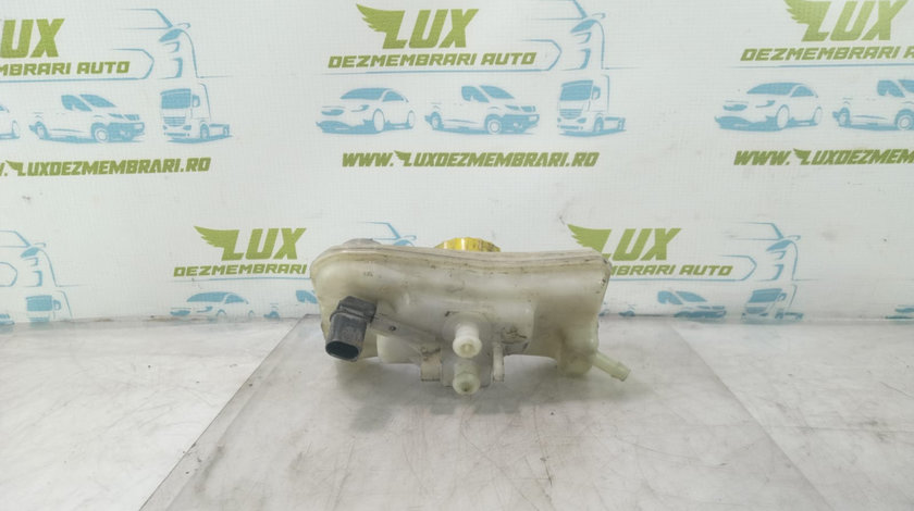 Vas lichid frana 8e0611301e Volkswagen VW Passat B5.5 [facelift] [2000 - 2005] 1.9 tdi AWX