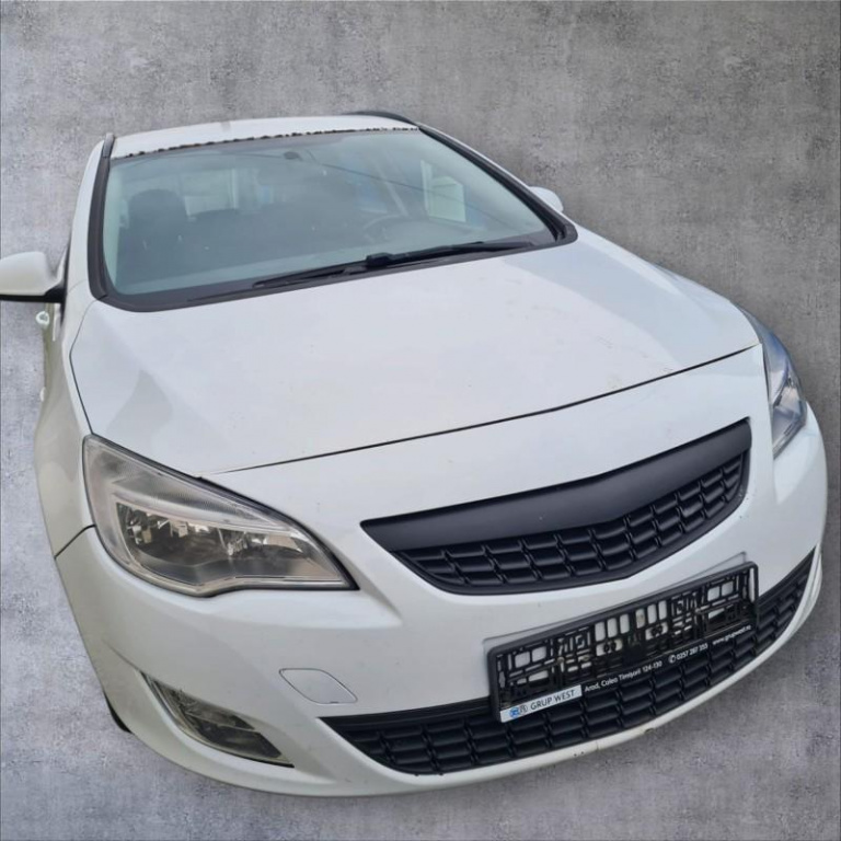 Vas lichid frana Opel Astra J 2009-2012 alb Y40R 1.7 cdti 92 kw A17DTR 13286452