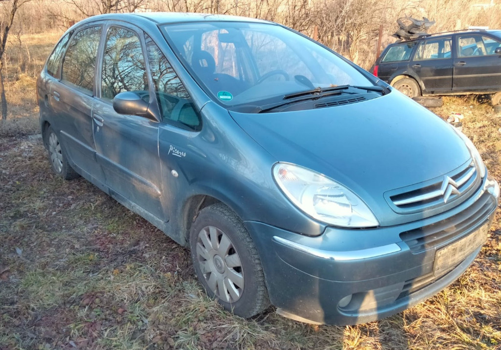 VAS LICHID PARBRIZ CU POMPITA CITROEN XSARA PICASSO FAB. 1999 - 2012 ⭐⭐⭐⭐⭐