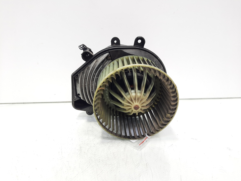 Ventilator bord, cod 8D1820021, Vw Passat (3B2) (idi:593570)