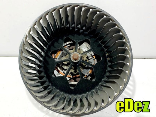 Ventilator habitaclu Skoda Superb 2 (2008-2013) 3C1820015T