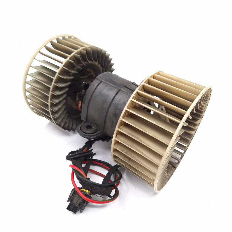 Ventilator Habitaclu / Ventilator Aeroterma Cu Modul Electric,volan Pe Stanga LHD Land Rover RANGE ROVER Mk 3 L322 (LM) 2002 - 2012 Motorina  , 64118385589, 8385558, 64.11-8.385.558.9