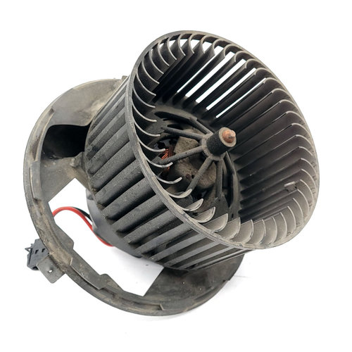 Ventilator Habitaclu / Ventilator Aeroterma Skoda OCTAVIA 2 (1Z) 2004 - 2013 Benzina 1K1820015L, 1K1...