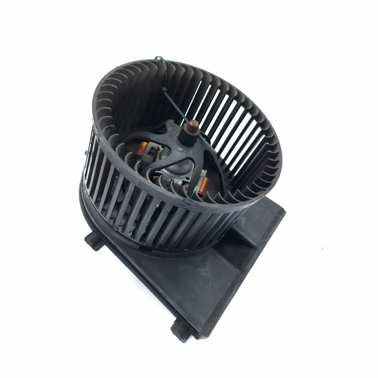 Ventilator Habitaclu / Ventilator Aeroterma Volan Pe Stanga LHD VW GOLF 4 1997 - 2004 1J1819021B, H35657880E, 657880E, H35-657880-E