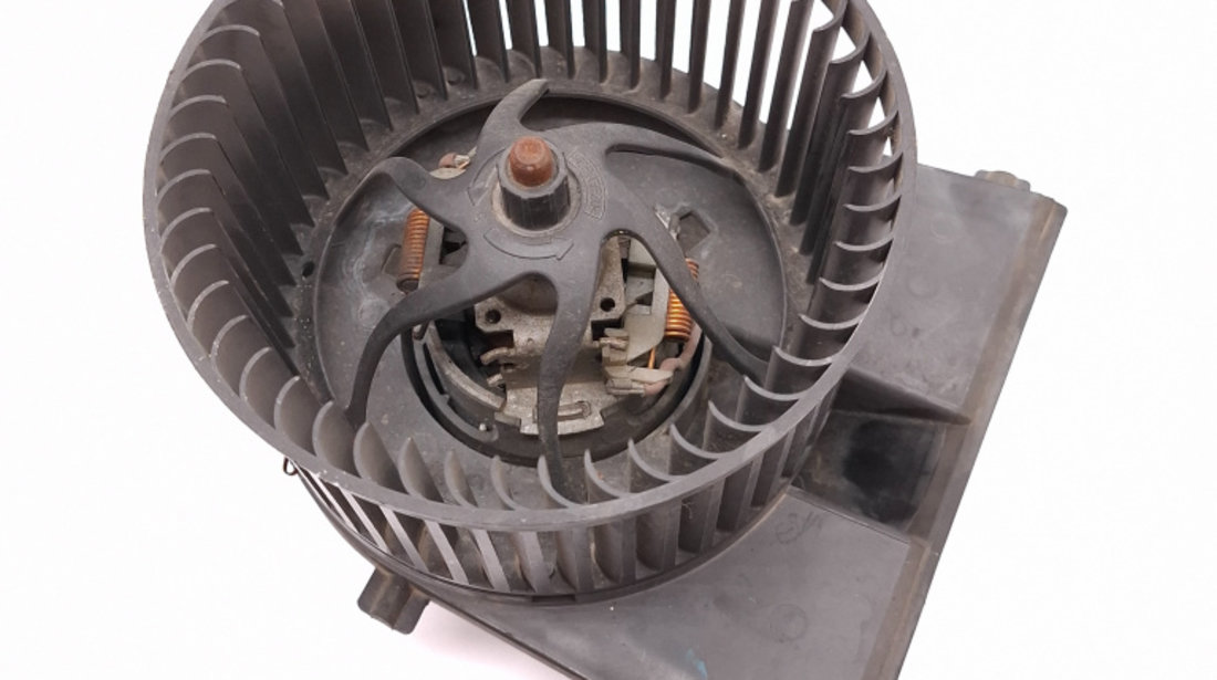 Ventilator Habitaclu / Ventilator Aeroterma VW POLO (6N2) 1999 - 2001 1J1819021B, 1J1 819 021 B, H35657880E, 1J1819021