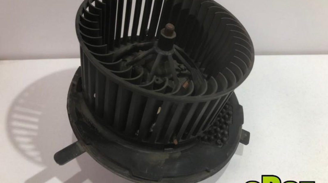 Ventilator habitaclu Volkswagen Golf 6 (2008-2013) 3c1820015n